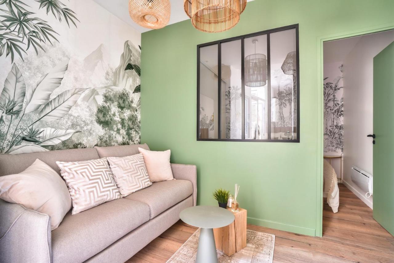 New Eiffel Tour ! Splendid Apartments In The Heart Of Paris Luaran gambar