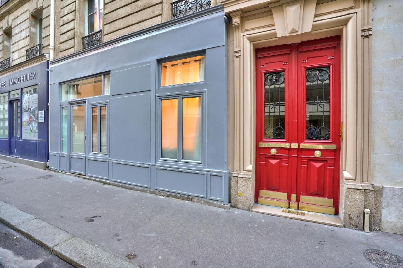 New Eiffel Tour ! Splendid Apartments In The Heart Of Paris Luaran gambar