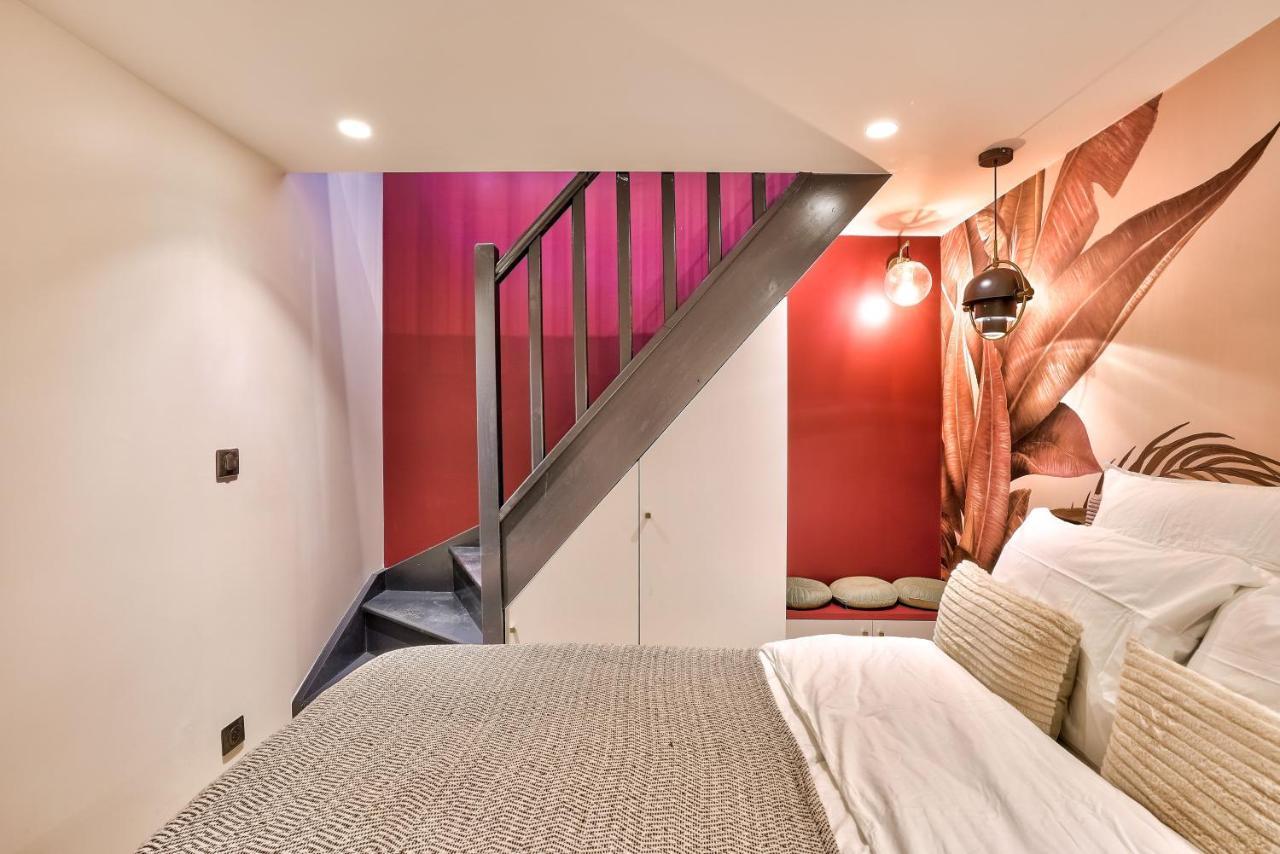 New Eiffel Tour ! Splendid Apartments In The Heart Of Paris Luaran gambar