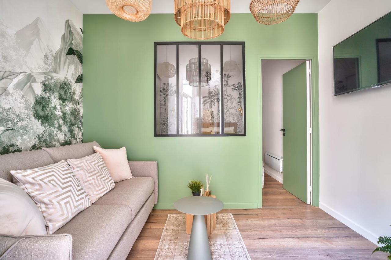New Eiffel Tour ! Splendid Apartments In The Heart Of Paris Luaran gambar